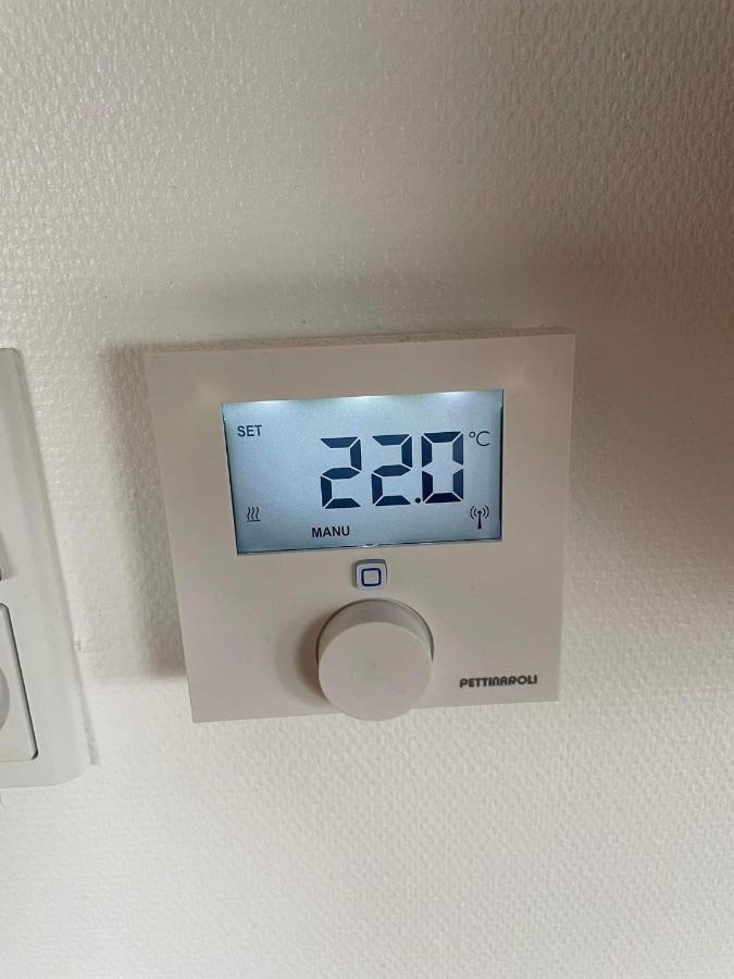 Brand New Flat In Central Klaksvík Kültér fotó